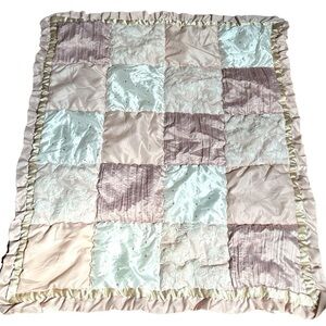 Peanutshell girls pink and white baby crib quilt blanket